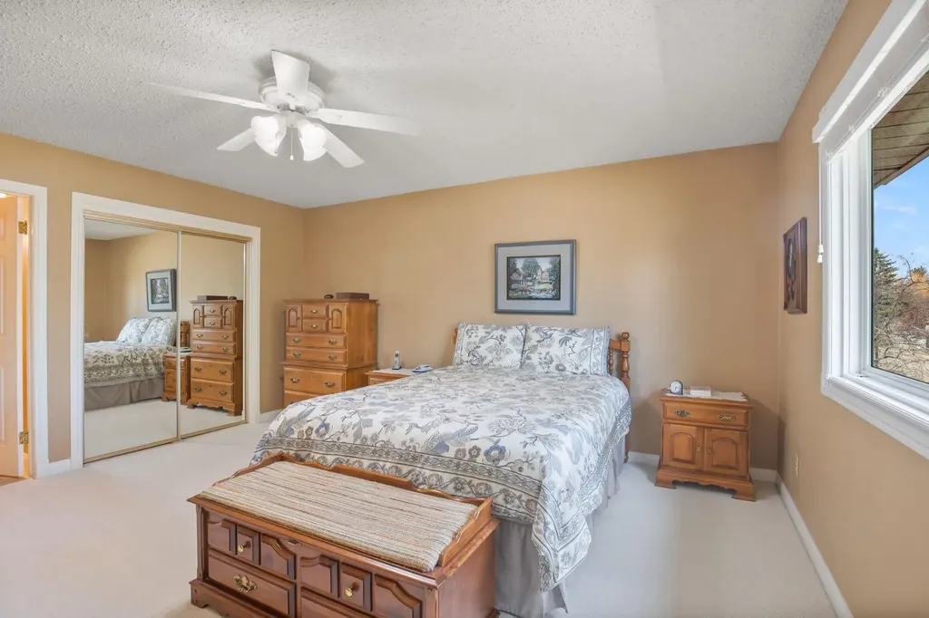 3510 43a Avenue Red Deer AB T4N 3G1