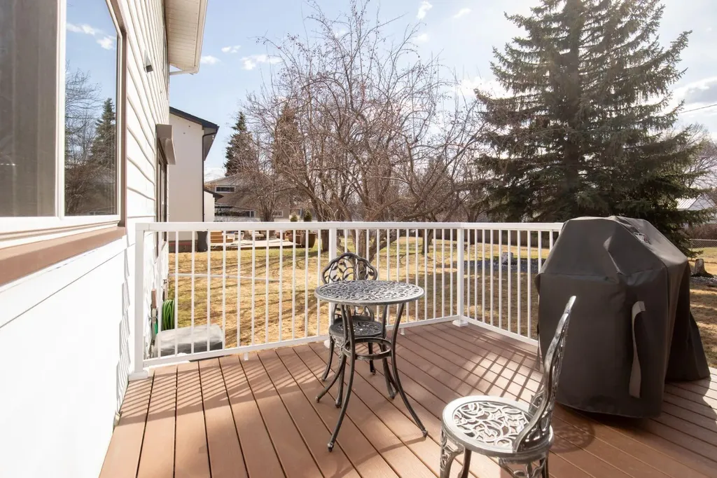 3510 43a Avenue Red Deer AB T4N 3G1