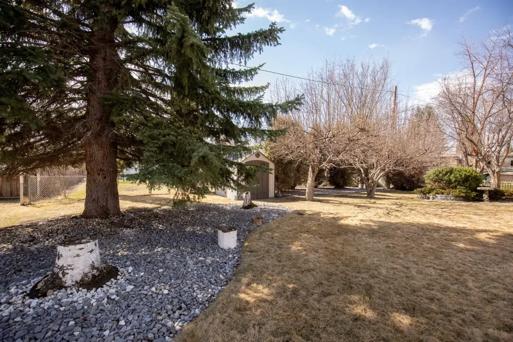 3510 43a Avenue Red Deer AB T4N 3G1