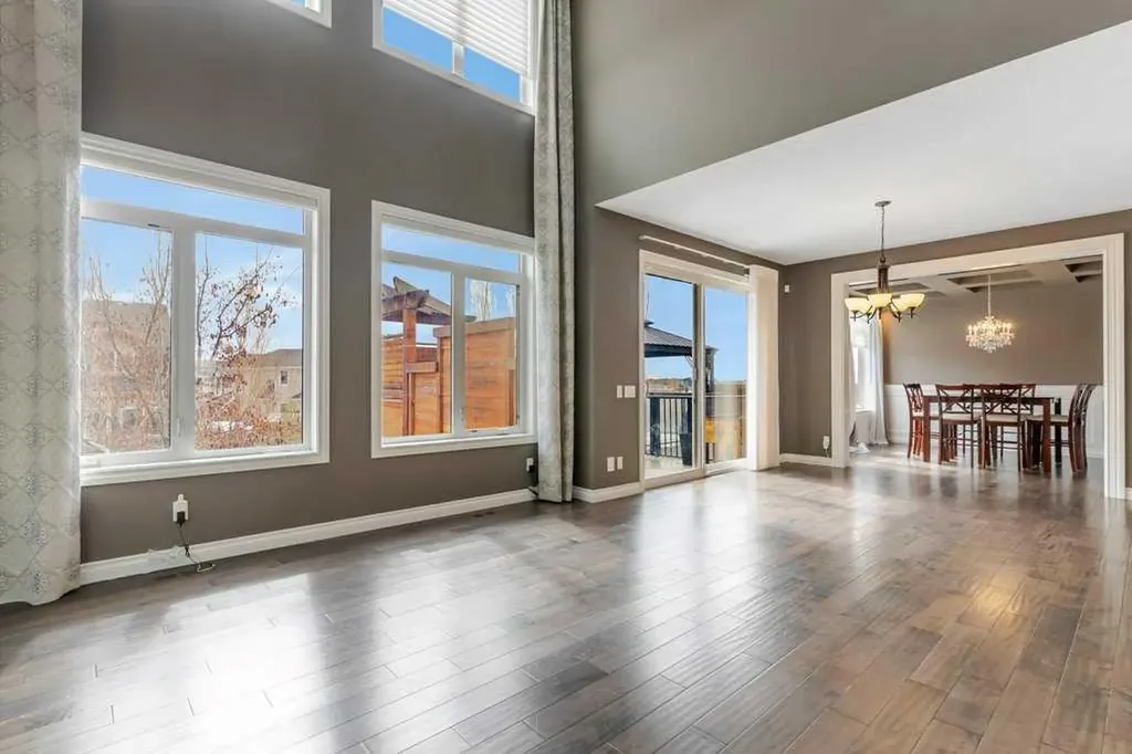 928 East Lakeview Road Chestermere AB T1X 1R2