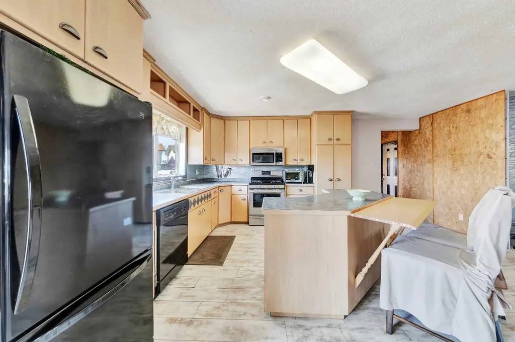 117 2 Avenue W Marshall SK S0M 1R0