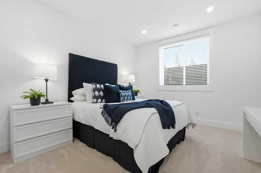 3 Shannon Mews Rural Foothills County AB T1S 5B4