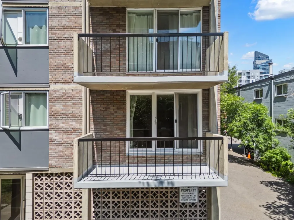 1312 13 Avenue SW Calgary AB T3C 0T3