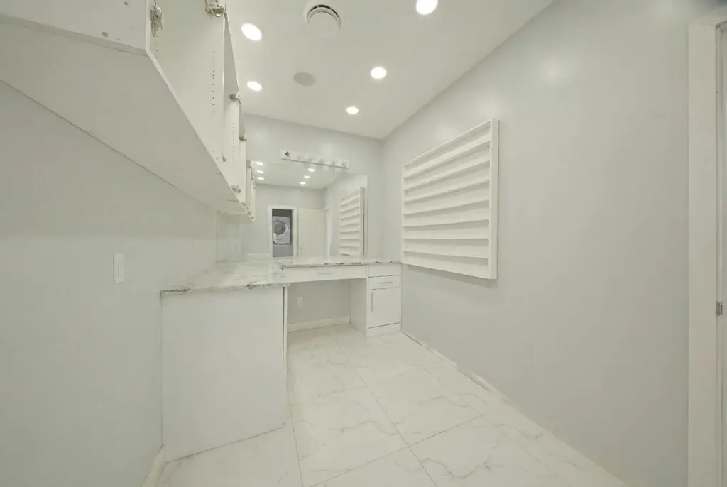 5850 88 Avenue NE Calgary AB T3J 4B6