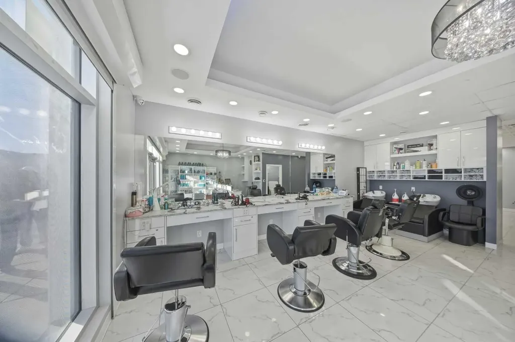 5850 88 Avenue NE Calgary AB T3J 4B6