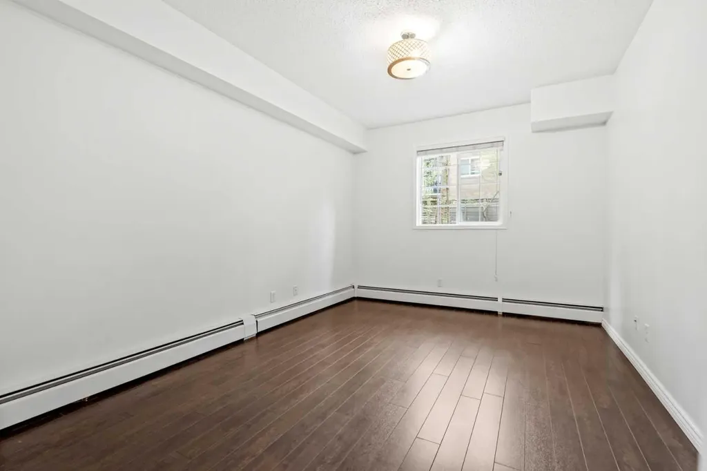 126 14 Avenue SW Calgary AB T2R 0L9