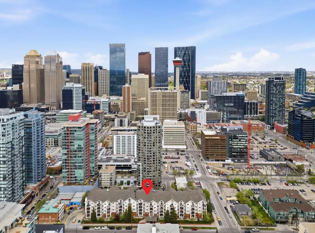 126 14 Avenue SW Calgary AB T2R 0L9