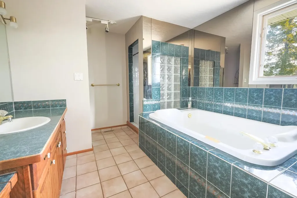 392076 Range Road 8-0 Rural Clearwater County AB T4T 2A4