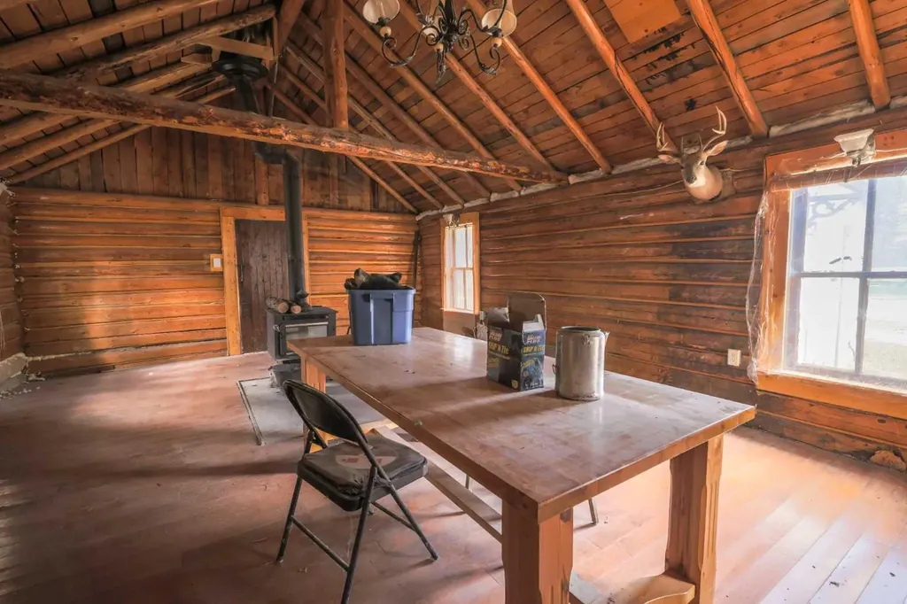 392076 Range Road 8-0 Rural Clearwater County AB T4T 2A4