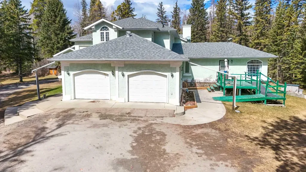 392076 Range Road 8-0 Rural Clearwater County AB T4T 2A4