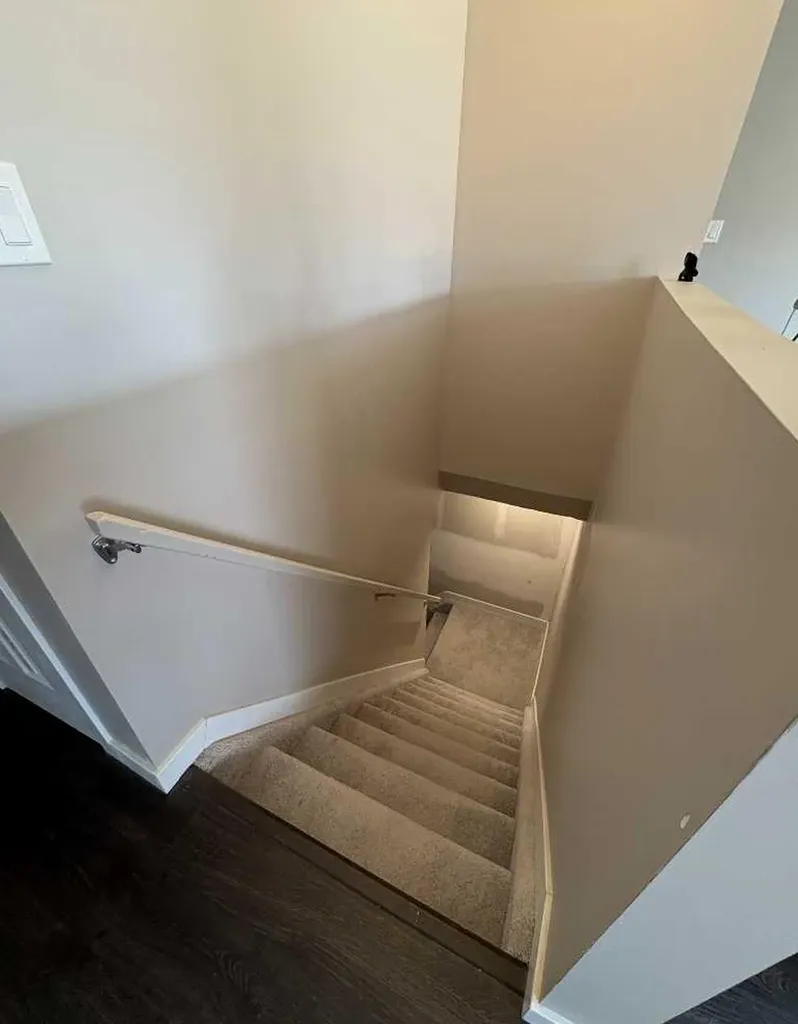 8322 101 Avenue Peace River AB T8S1N2