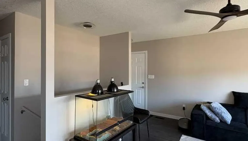 8322 101 Avenue Peace River AB T8S1N2