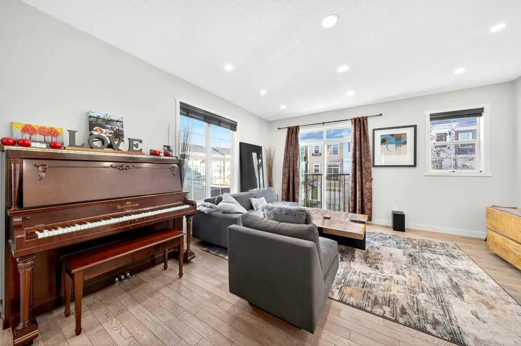 503 Nolanfield Villas NW Calgary AB T3R 0T9
