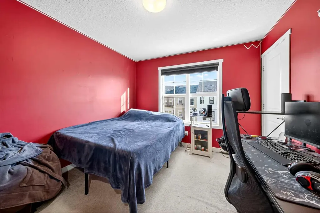 503 Nolanfield Villas NW Calgary AB T3R 0T9