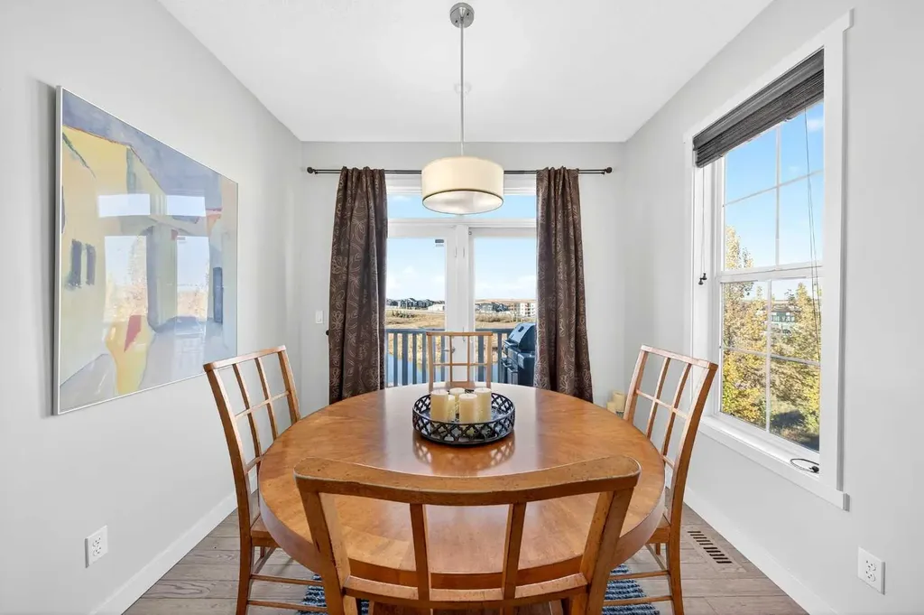 503 Nolanfield Villas NW Calgary AB T3R 0T9