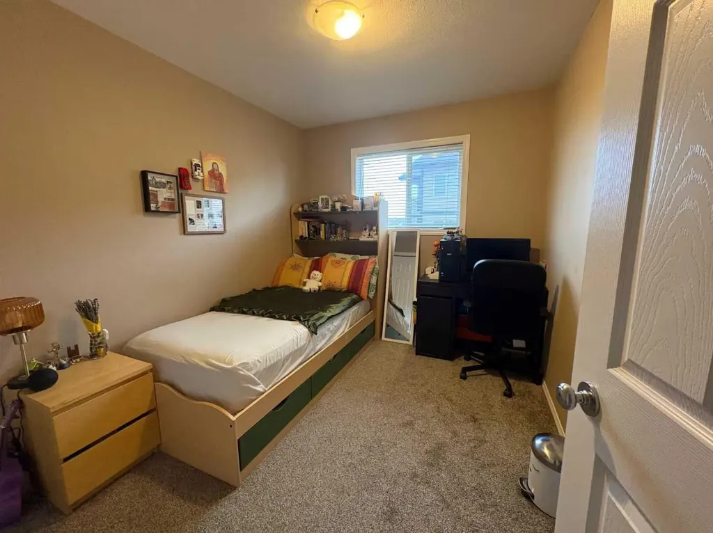 4729 18 Street Lloydminster SK S9V 1P3