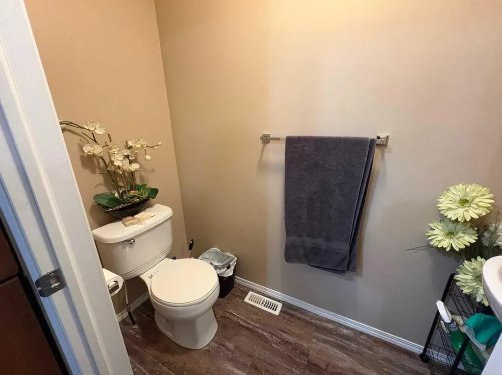 4729 18 Street Lloydminster SK S9V 1P3