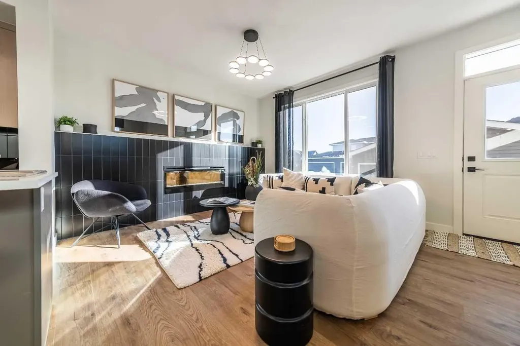 448 Lewiston Landing NE Calgary AB T3P2P3