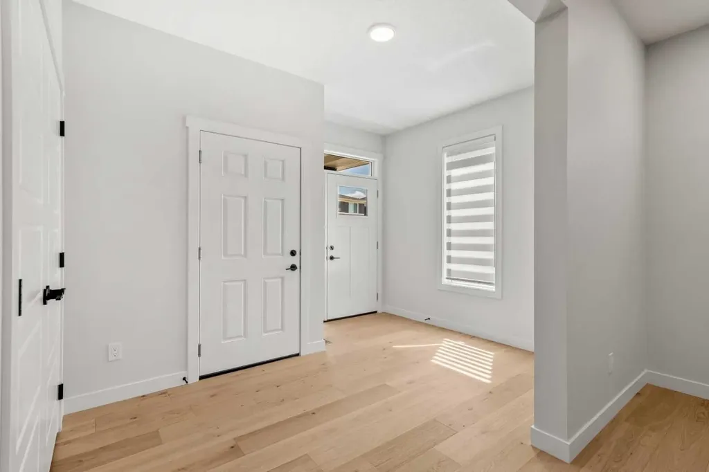 271 Dawson Wharf Rise Chestermere AB T1X 2W2