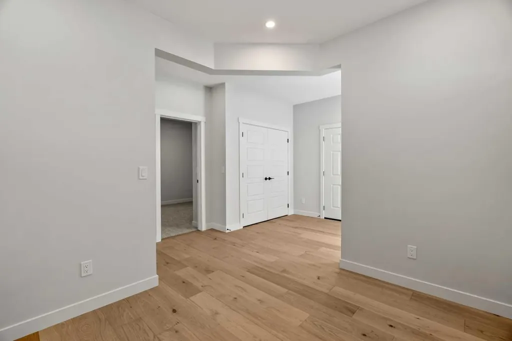 271 Dawson Wharf Rise Chestermere AB T1X 2W2