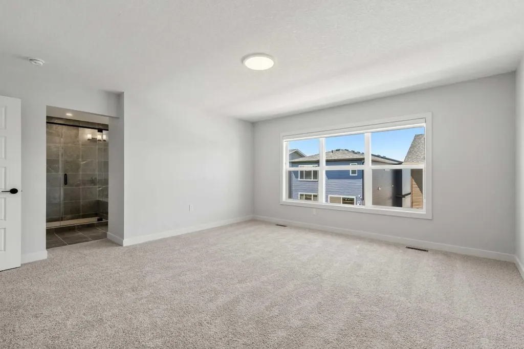 271 Dawson Wharf Rise Chestermere AB T1X 2W2
