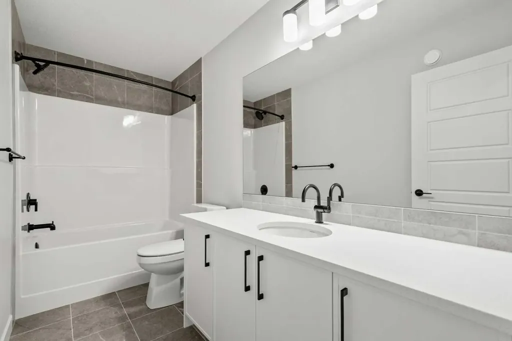 271 Dawson Wharf Rise Chestermere AB T1X 2W2