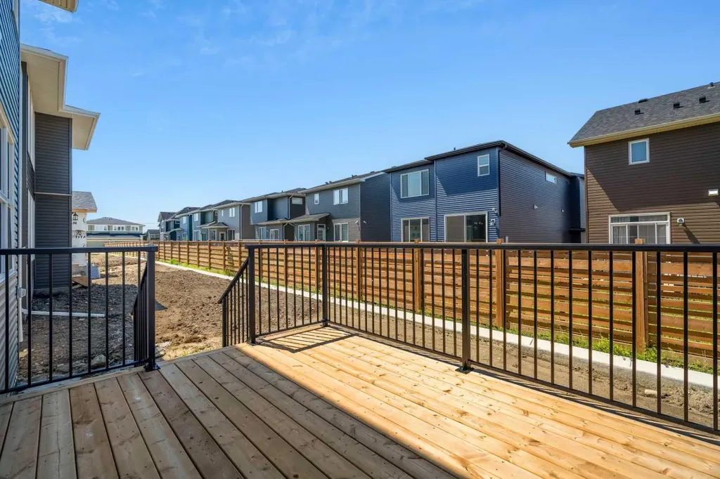 271 Dawson Wharf Rise Chestermere AB T1X 2W2