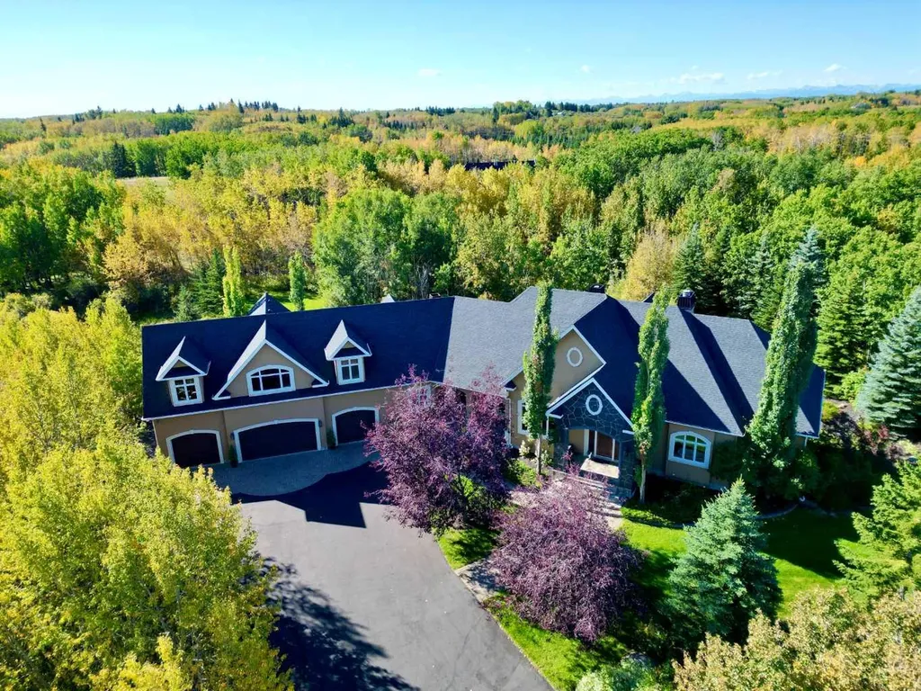 15 Welland Rise Rural Rocky View County AB T3R 1L6