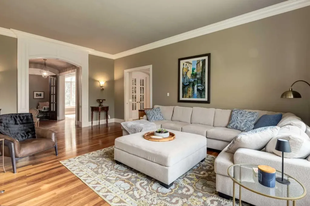 15 Welland Rise Rural Rocky View County AB T3R 1L6