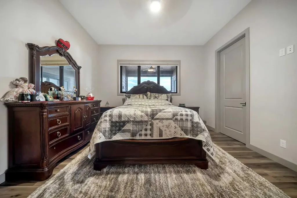 349 Limestone Bay Balzac AB T4B 5T5