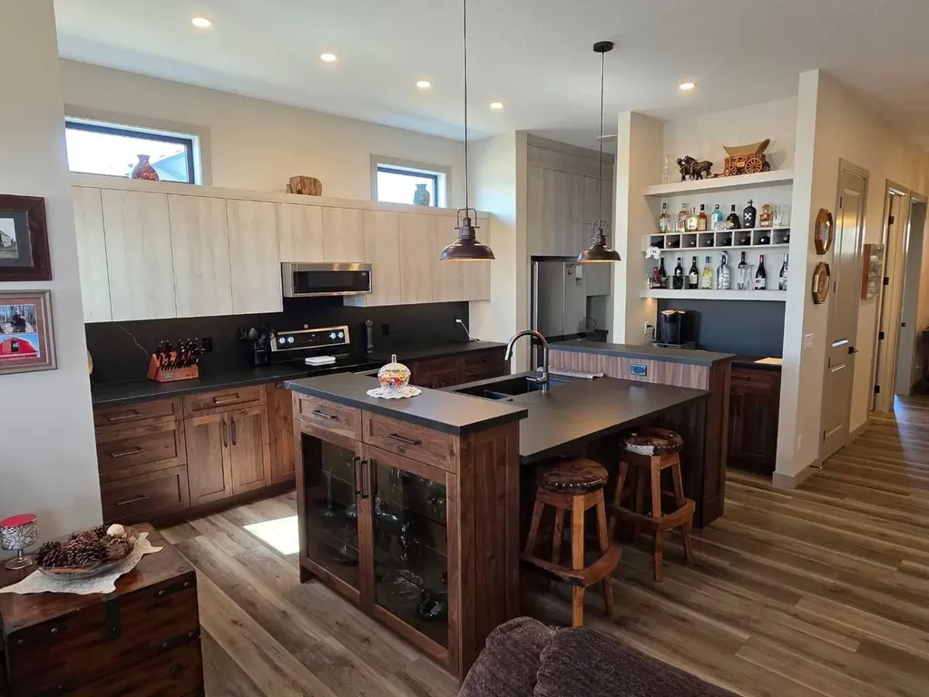 349 Limestone Bay Balzac AB T4B 5T5