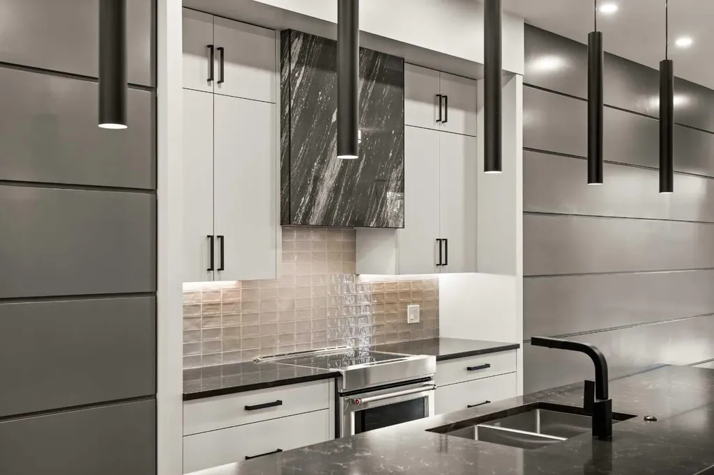 229 27 Avenue NW Calgary AB T2M 2H5