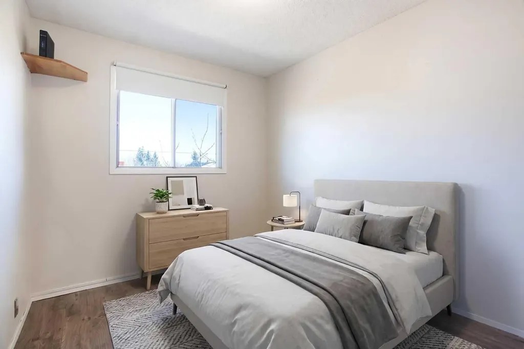 1144 Berkley Drive NW Calgary AB T3K 1E4