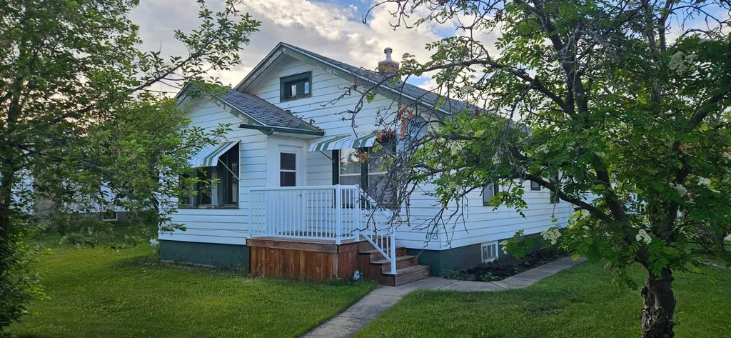 11208 102 Avenue Fairview AB T0H 1L0