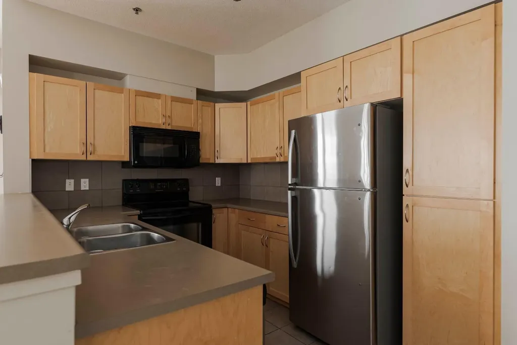100 Denholm Gate Fort Mcmurray AB T9H 0B2