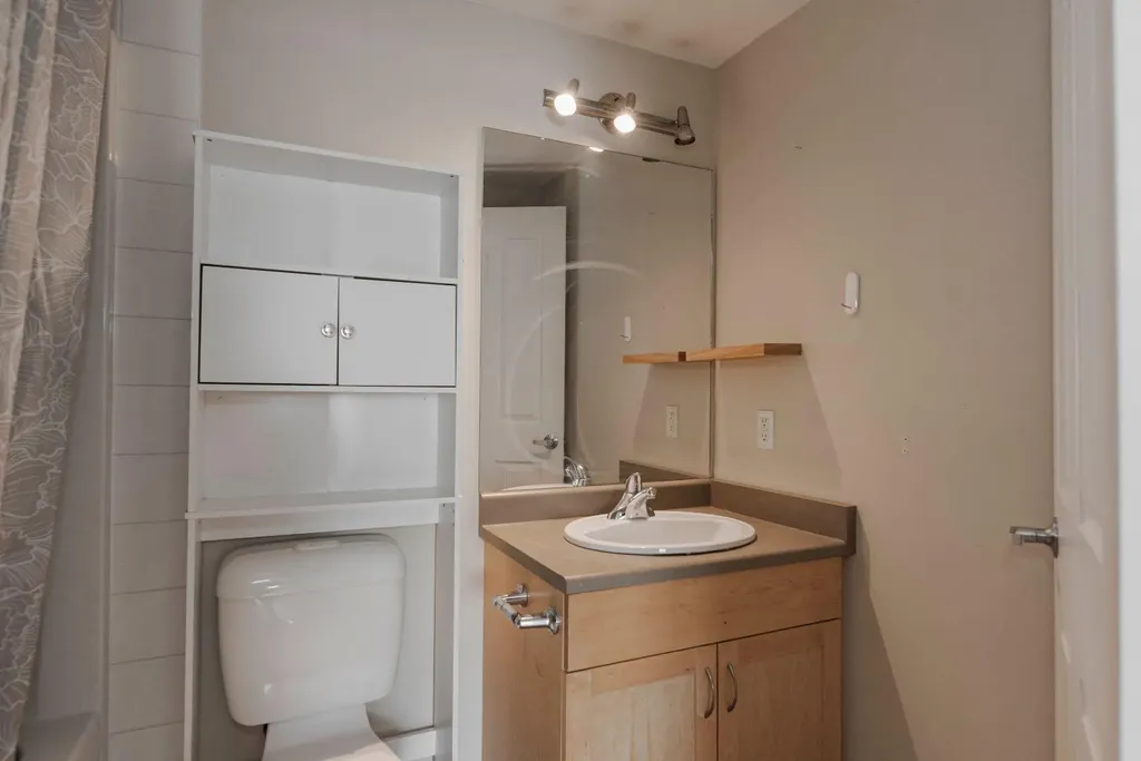 100 Denholm Gate Fort Mcmurray AB T9H 0B2