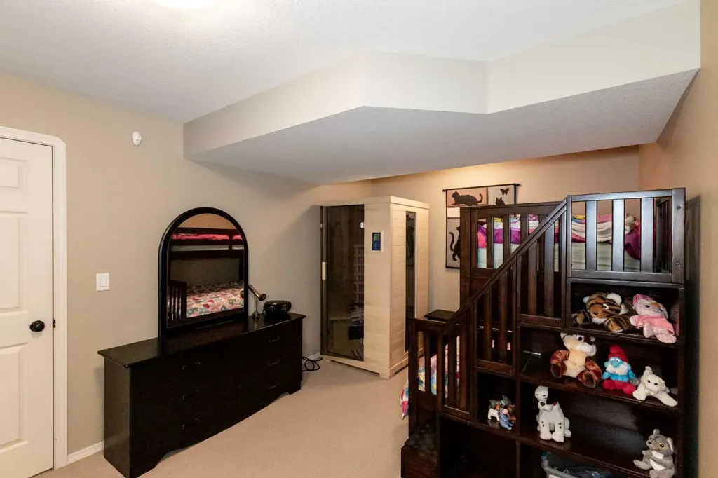 482 Wishart Street Red Deer AB T4N 7E9