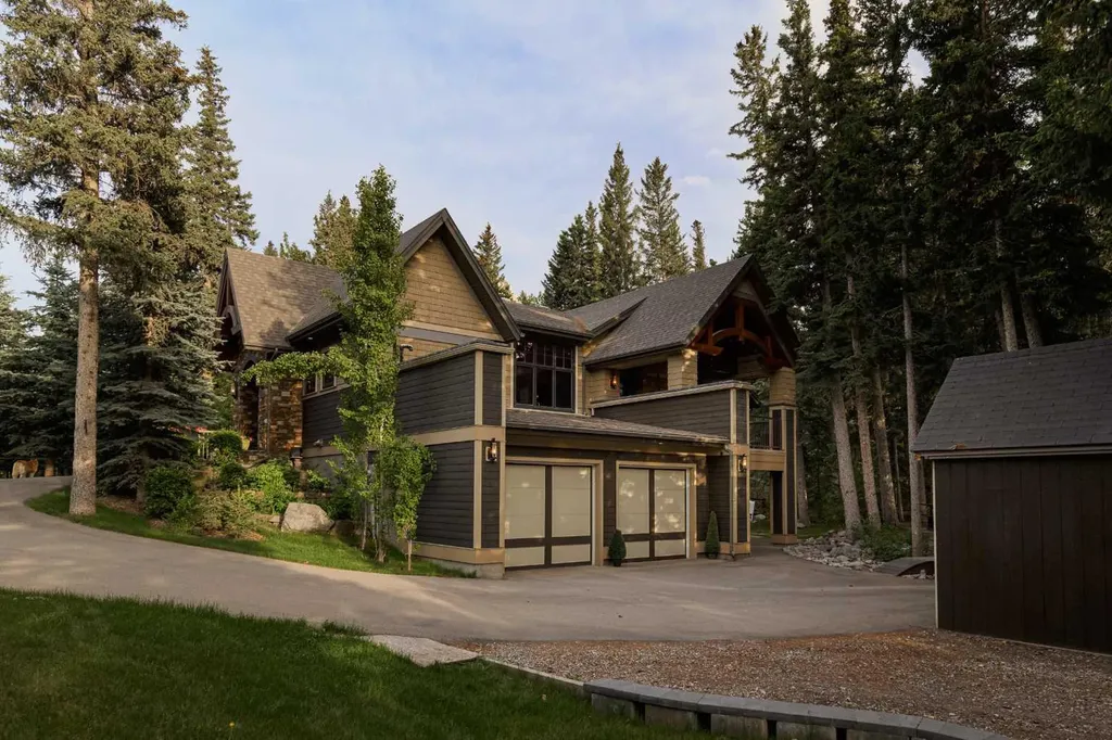 9 Mountaineer Close Lac Des Arcs AB T1W2W3