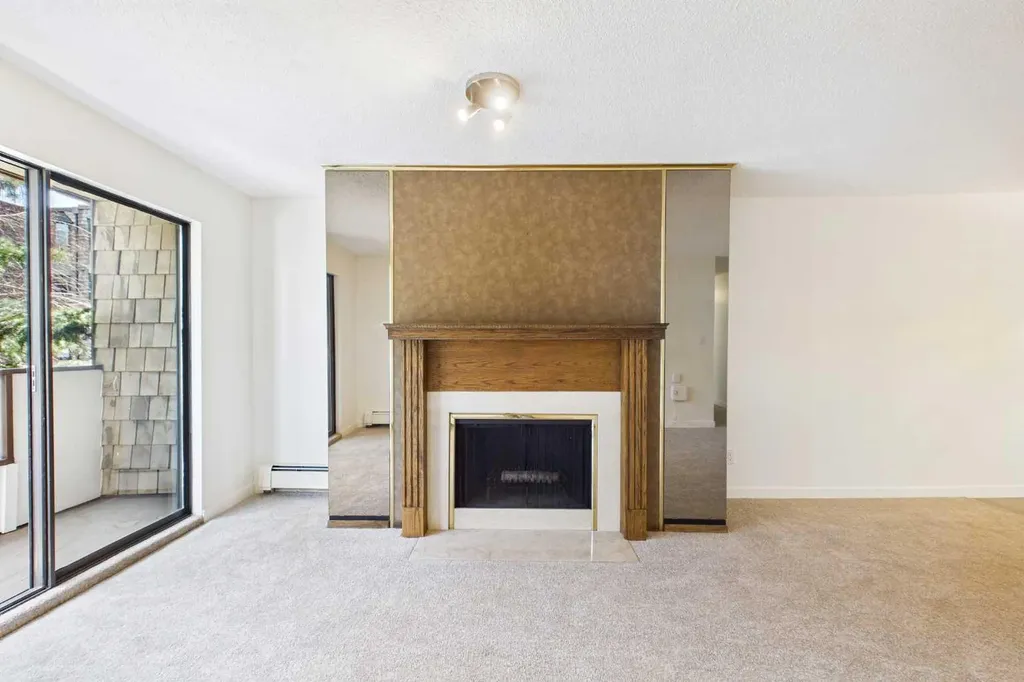 3730 50 Street NW Calgary AB T3A 2V9