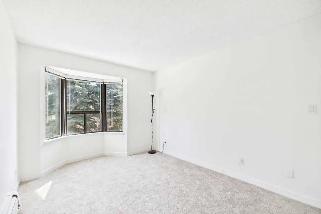3730 50 Street NW Calgary AB T3A 2V9