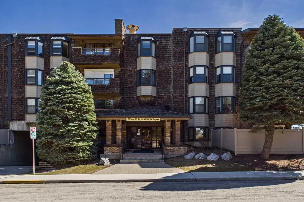 3730 50 Street NW Calgary AB T3A 2V9