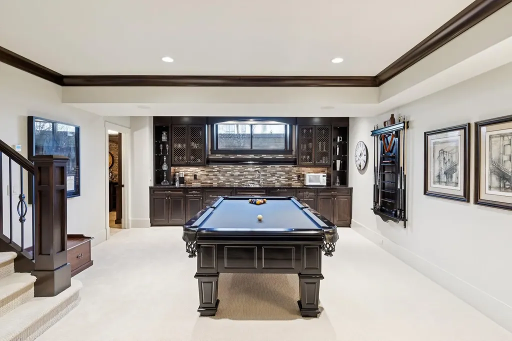 4315 17 Street SW Calgary AB T2T 4P9