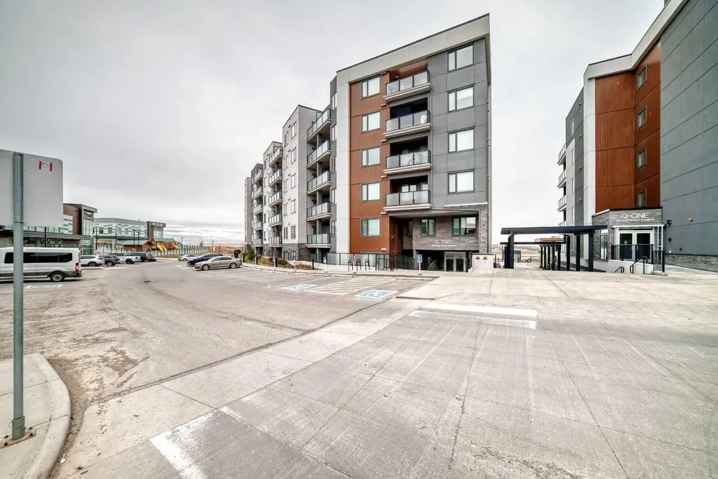 238 Sage Valley Common NW Calgary AB T3R 1X8