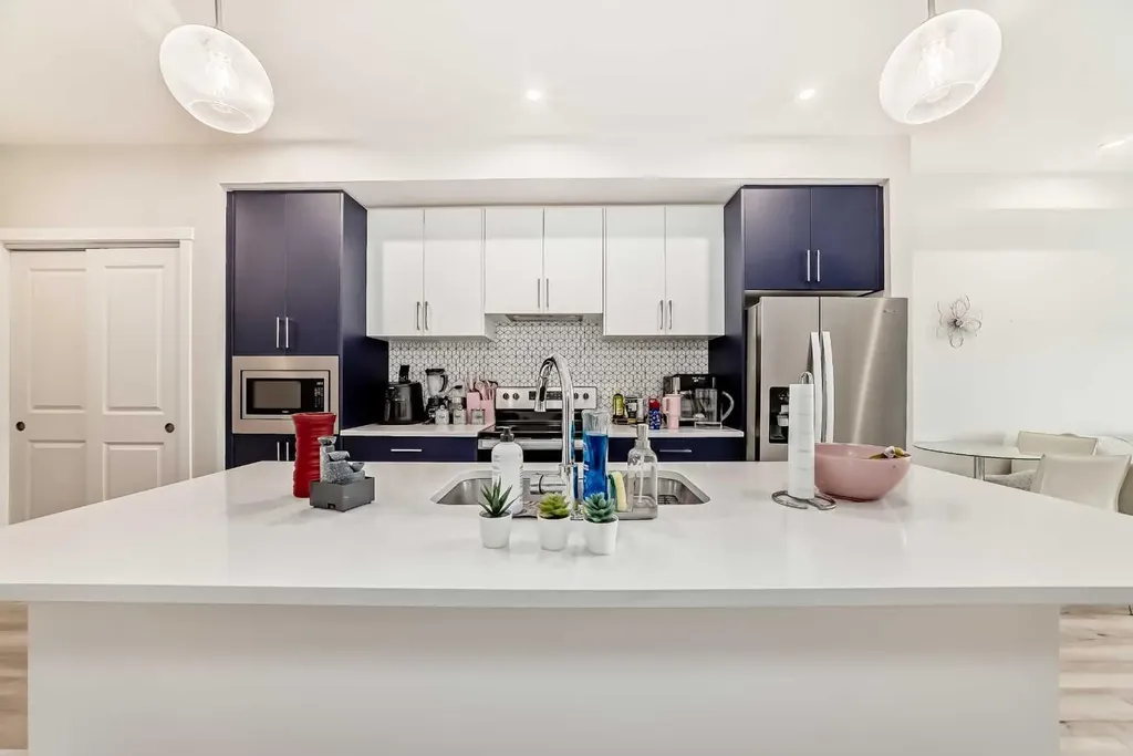 238 Sage Valley Common NW Calgary AB T3R 1X8