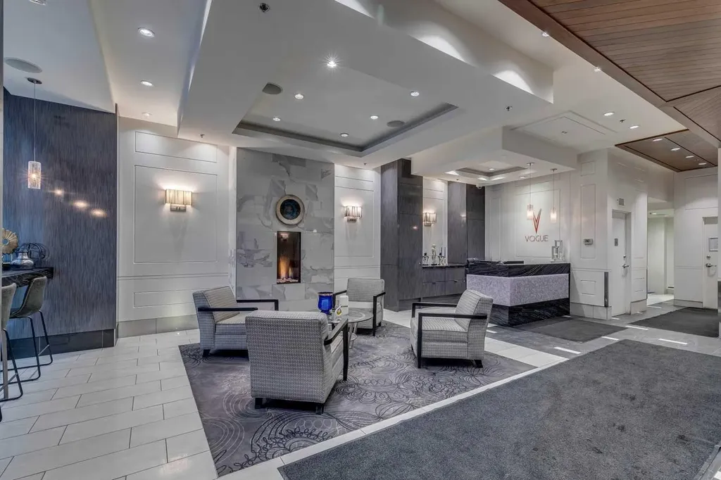 930 6 Avenue SW Calgary AB T2P0V5