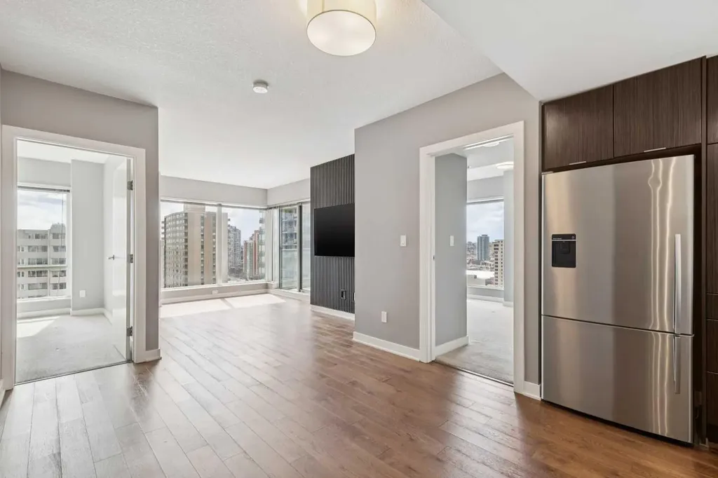 930 6 Avenue SW Calgary AB T2P0V5
