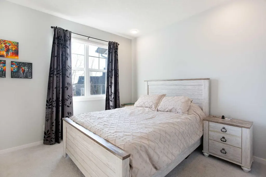 71 Lucas Street NW Calgary AB T3P 1S3