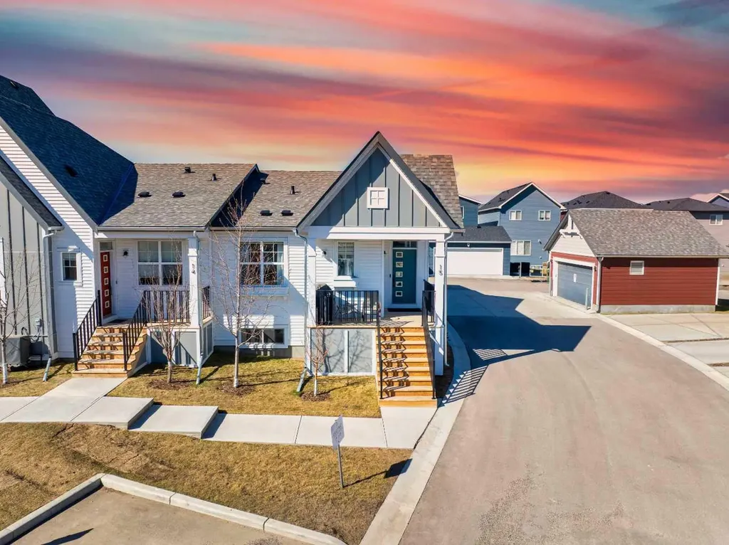 71 Lucas Street NW Calgary AB T3P 1S3