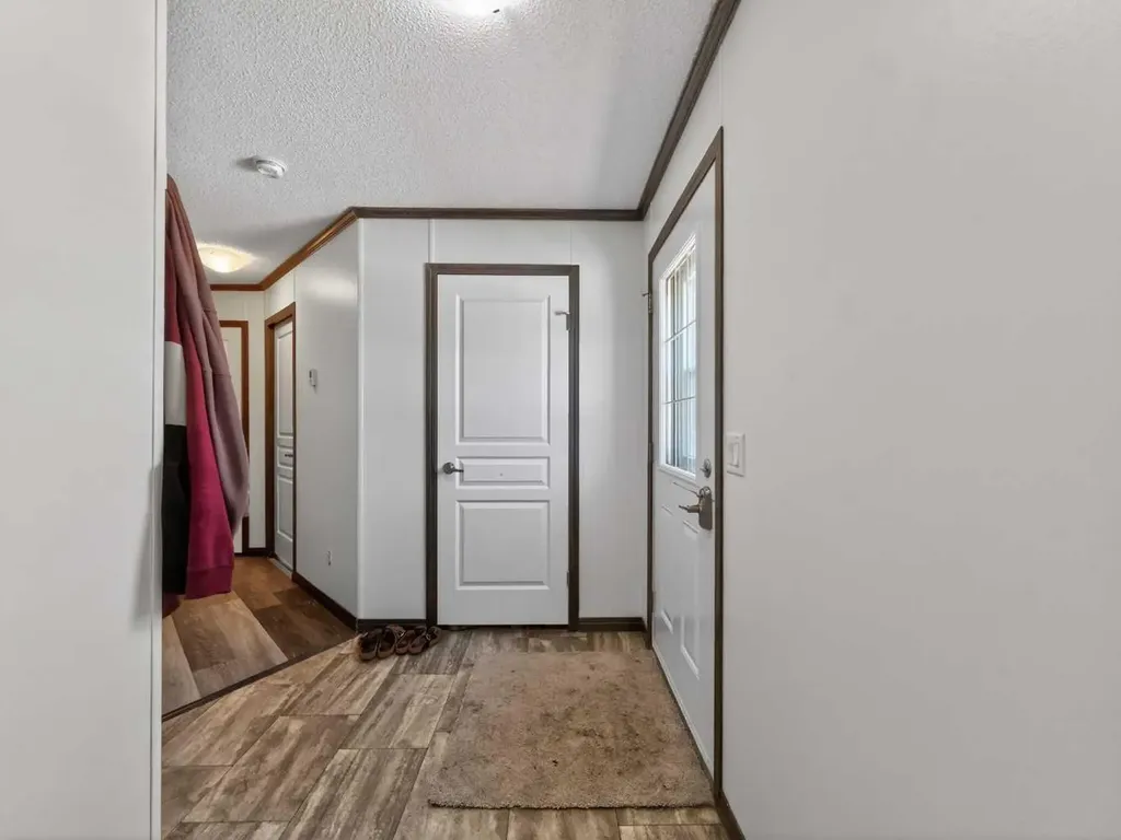 10614 103 Avenue La Crete AB T0H2H0