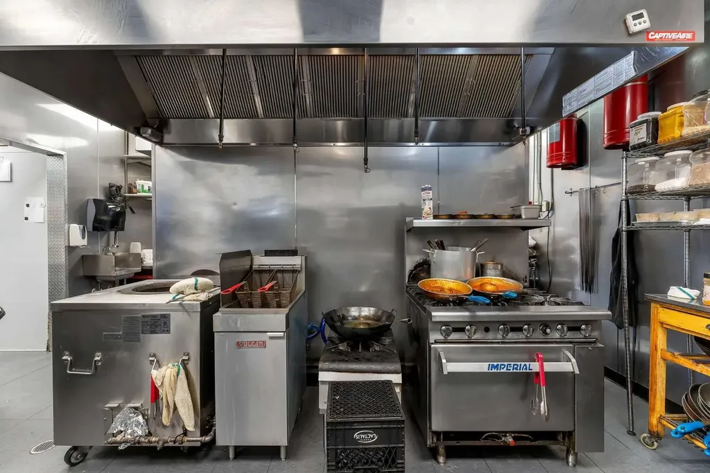 4250 109 Avenue NE Calgary AB T3N 1Z3